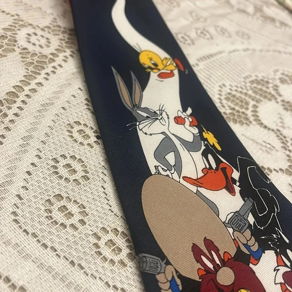 Vintage 1993 Warner Bros Tie Made in 🇺🇸 EUC - Picture 4 of 6